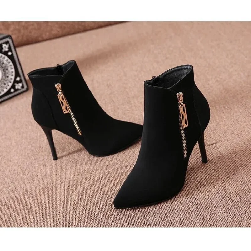 

2025 New Women's Suede Pointed-Toe Ankle Boots - Slim Heel Side-Zip Booties with Metal Accents, Elegant Fall/Winter Dress Boots