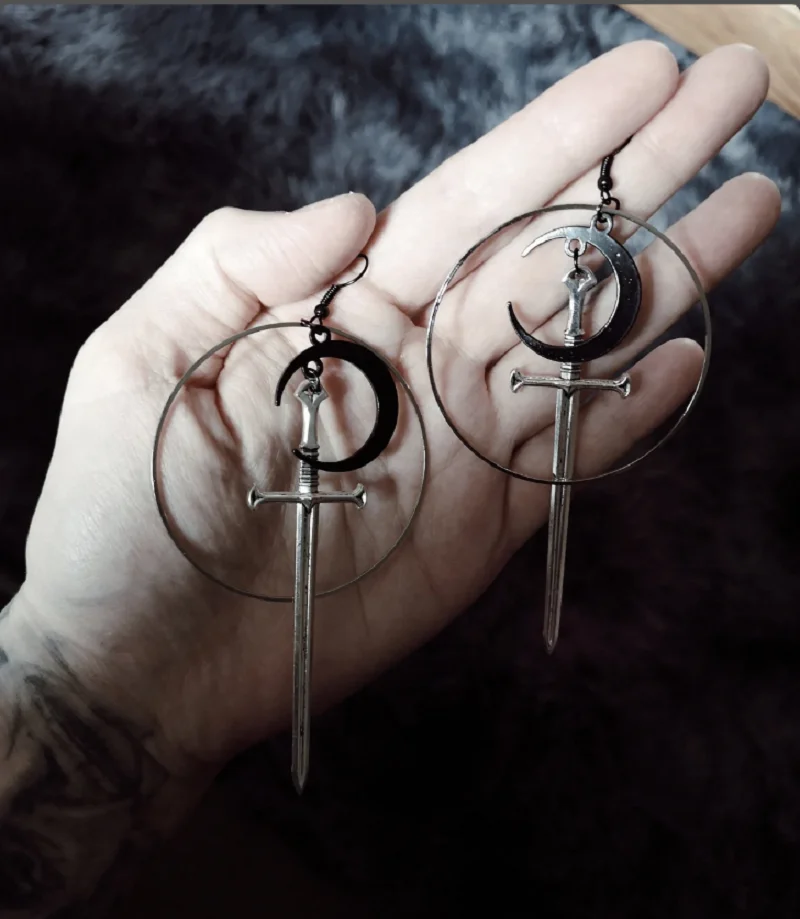 Gothic Crescent Sword Earrings for Women Cold Weapon Witch Accessories Gifts Circle Sword Drop Earrings Alternative Jewelry New