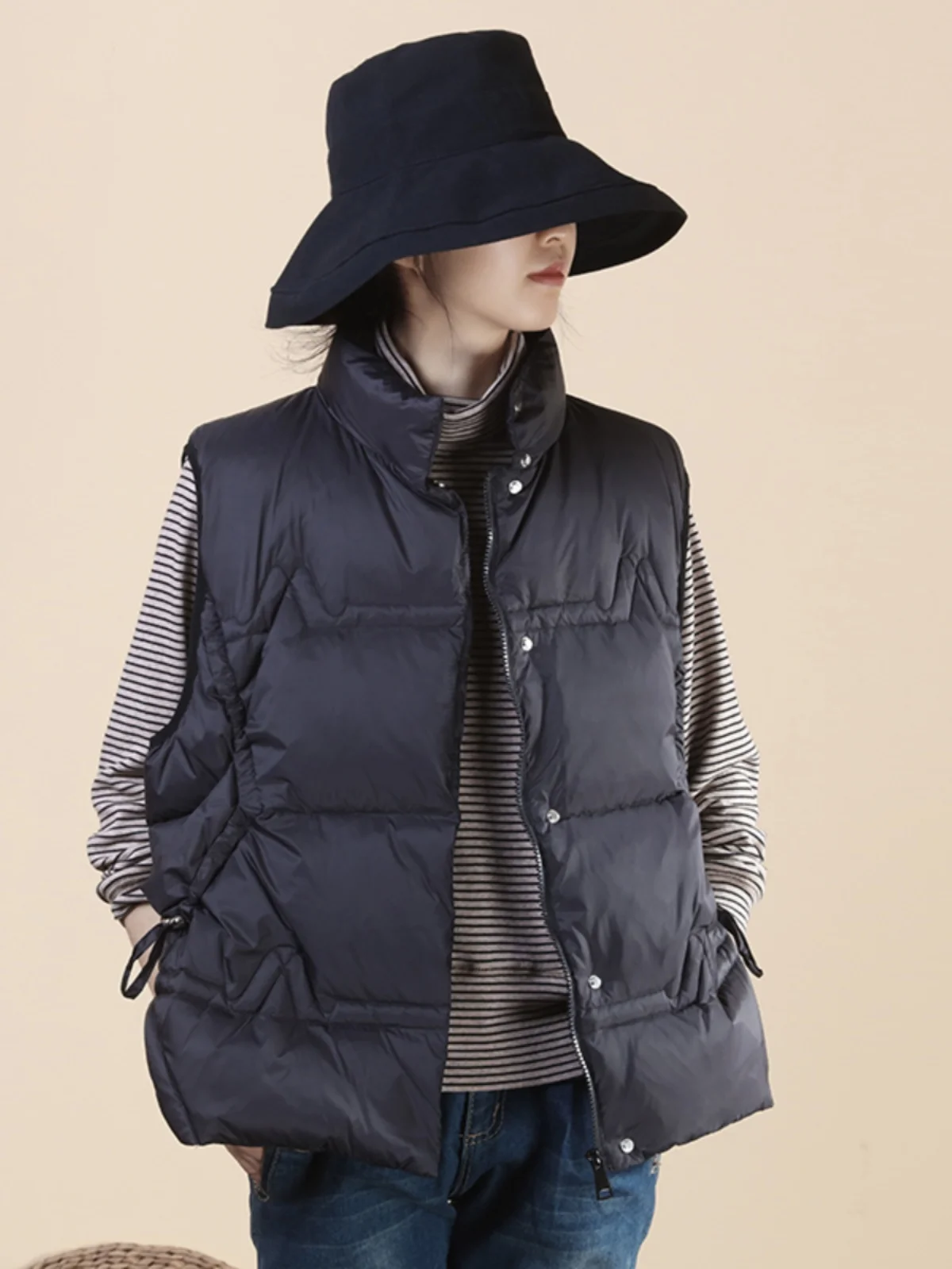 

Антивозрастной пуховый жилет для женщин, комфортный, с утягивающим шнурком, в корейском стиле, приталенный, белый, короткий пуховик