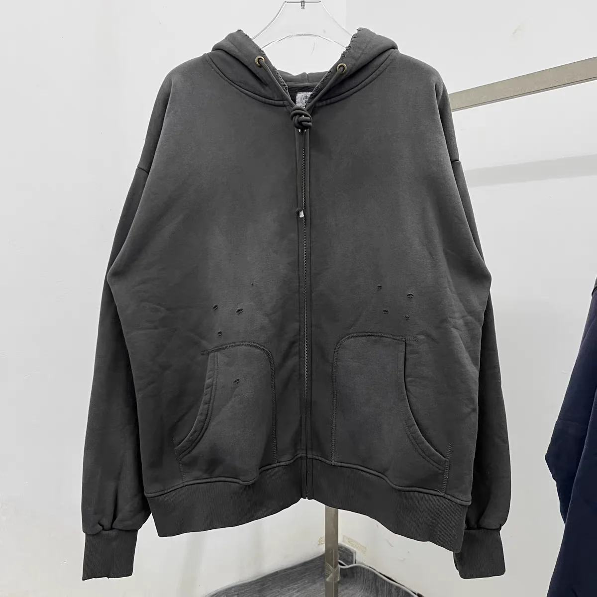 

Пуловер с капюшоном Oversize Saint ZIP PARKA DAMAGE для мужчин и женщин, унисекс, с капюшоном из плотной ткани