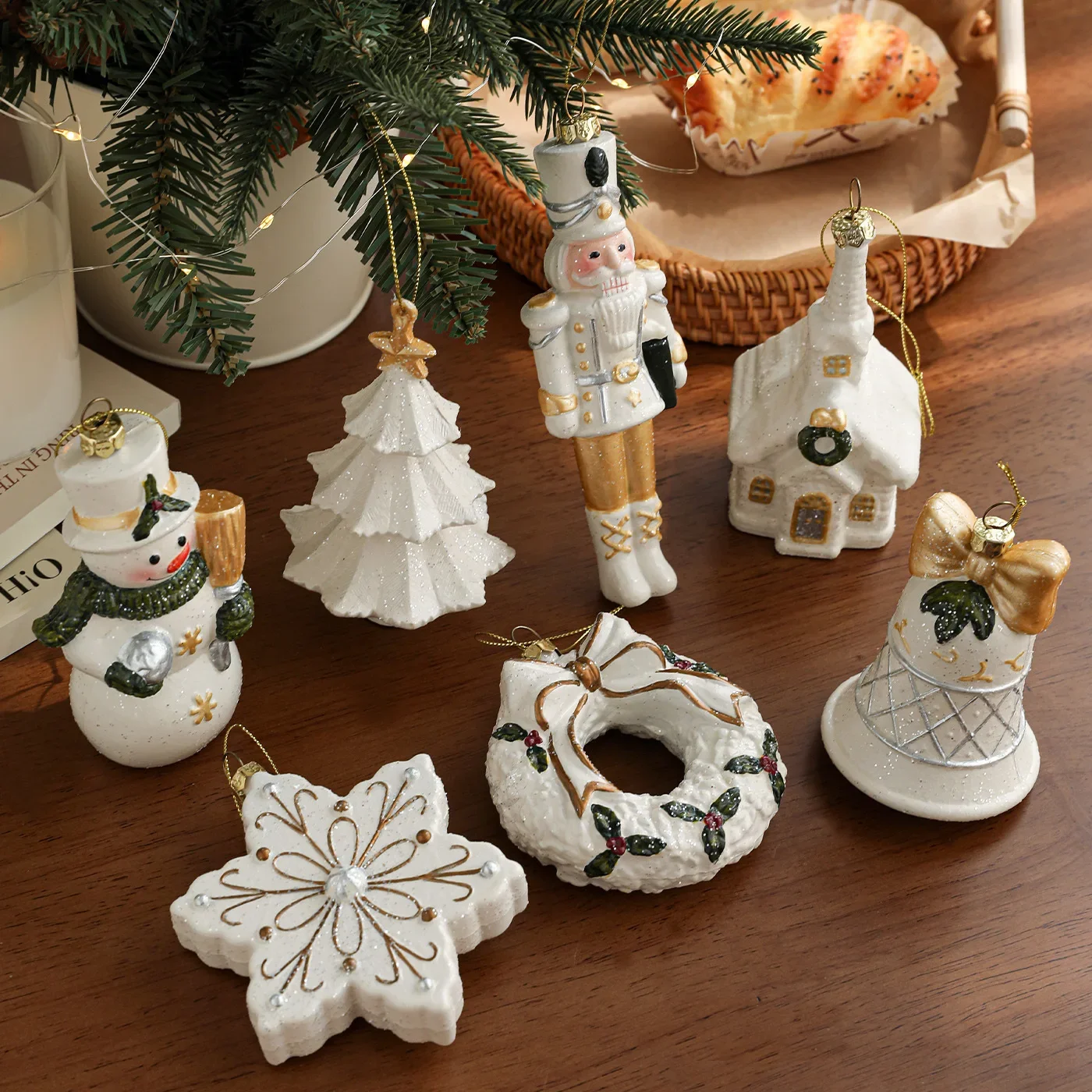 

7PCS Set Christmas Painted Special-shaped Pendant White Nordic Style Xmas Tree Ornaments Home Winter Party Scenes Layout Props