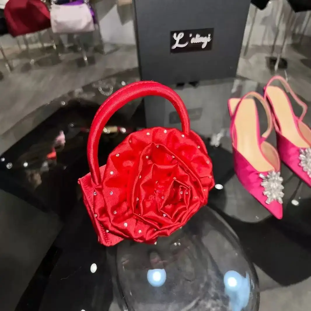 

Элегантная дизайнерская вечерняя сумка из сатина с цветочными аппликациями, модная женская сумочка, клатч для свадьбы и вечеринок, сумка через плечо или на пояс.