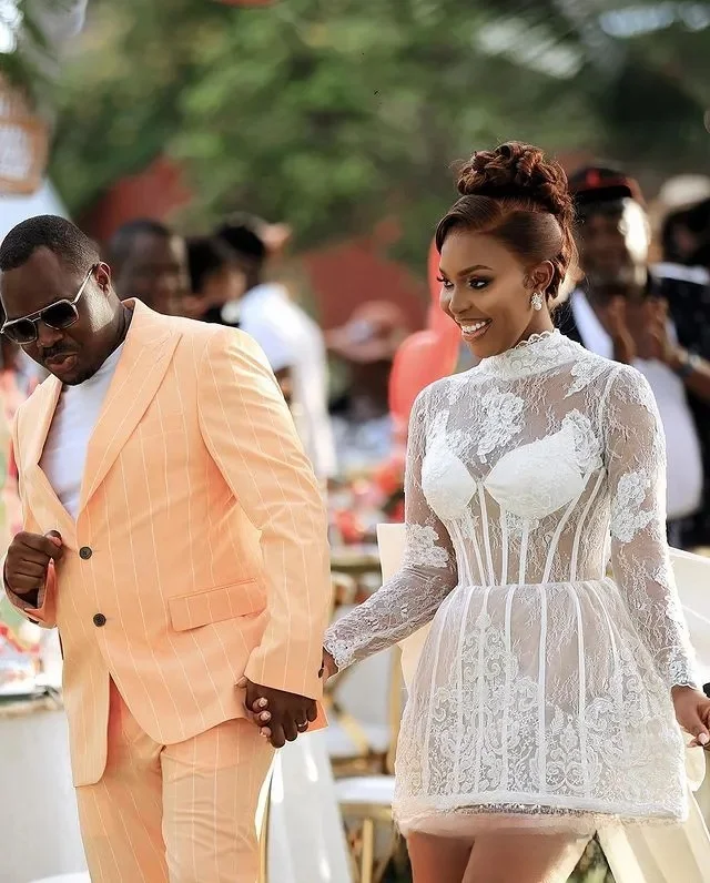 Personalizado curto vestido de casamento africano vestidos de noiva para noiva ilusão mangas compridas alta pescoço frisado renda pérolas banhado noiva