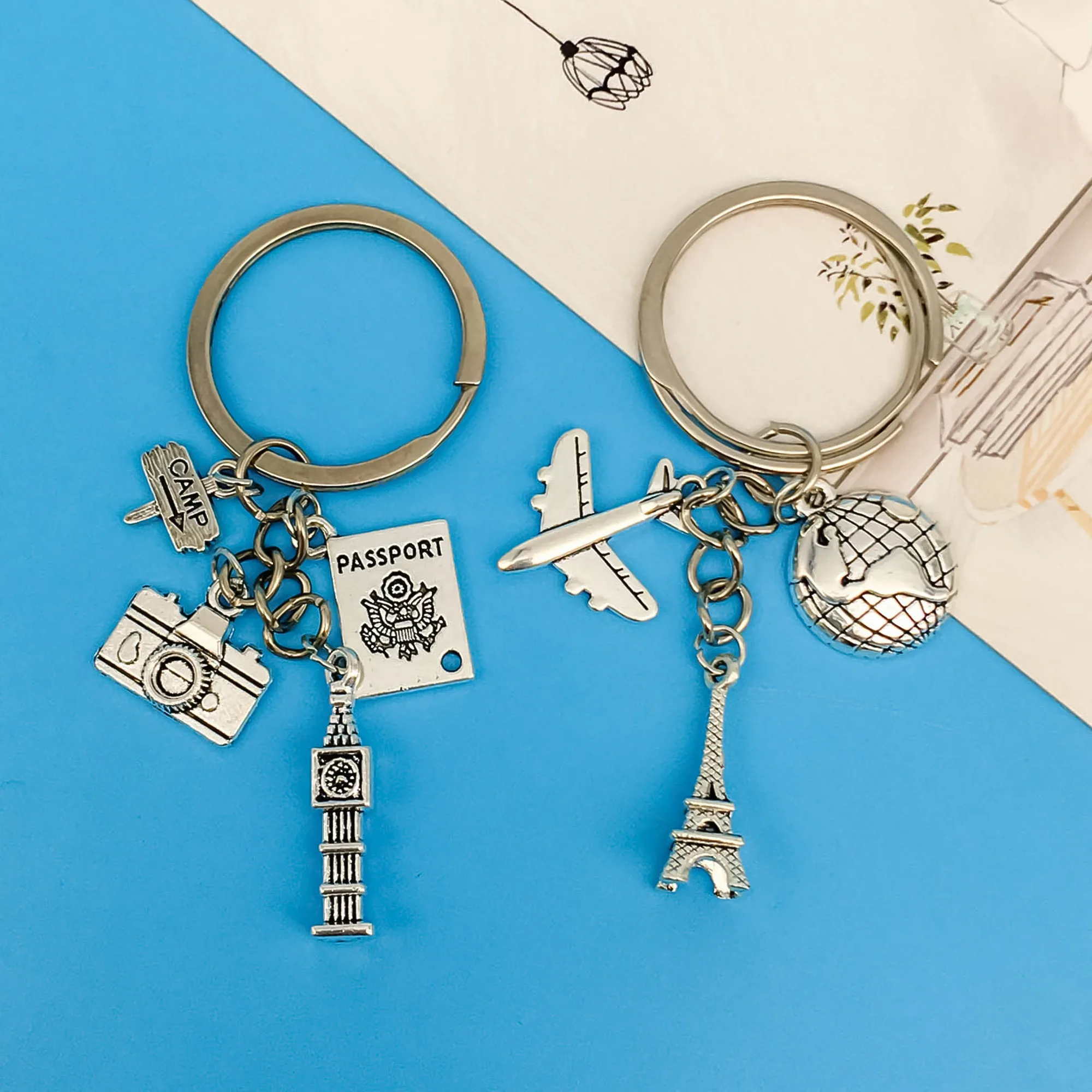 1pc Mini Passport Aircraft Eiffel Tower Charm Keychain Metal Alloy Travel Keyring Wallet Backpack Car Charm Accessories