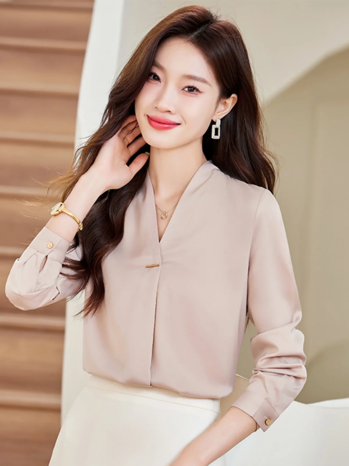 

Acetate Satin Long Sleeve V-Neck Women's Shirt Autumn New Style Professional Clothing Elegant Light Brown Business Shirt
