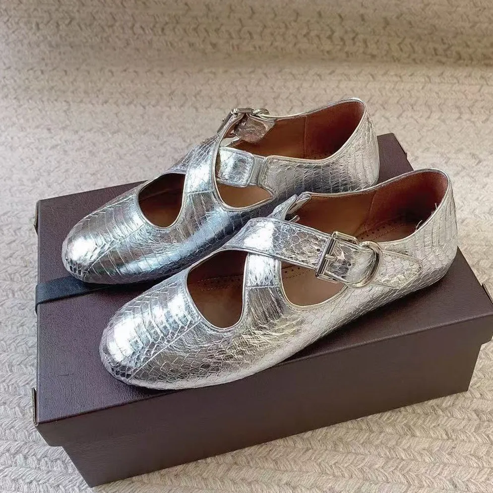 

Женские туфли Мэри Джейн из натуральной кожи, весна-осень 2023, новый стиль, балетки на плоской подошве с перекрестным поясом, серебристые балетки на серпантиновой подошве