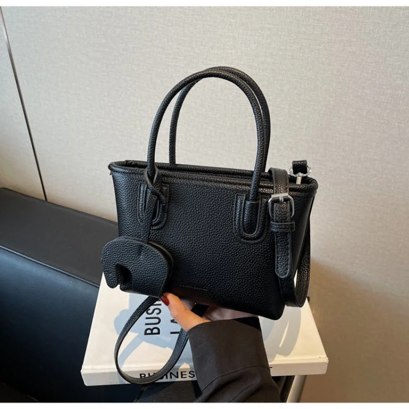 

Famous Designer Women Crossbody Bag Leather Handbag Elegant Classic Popular From Luxury Brand Ladies Accessory