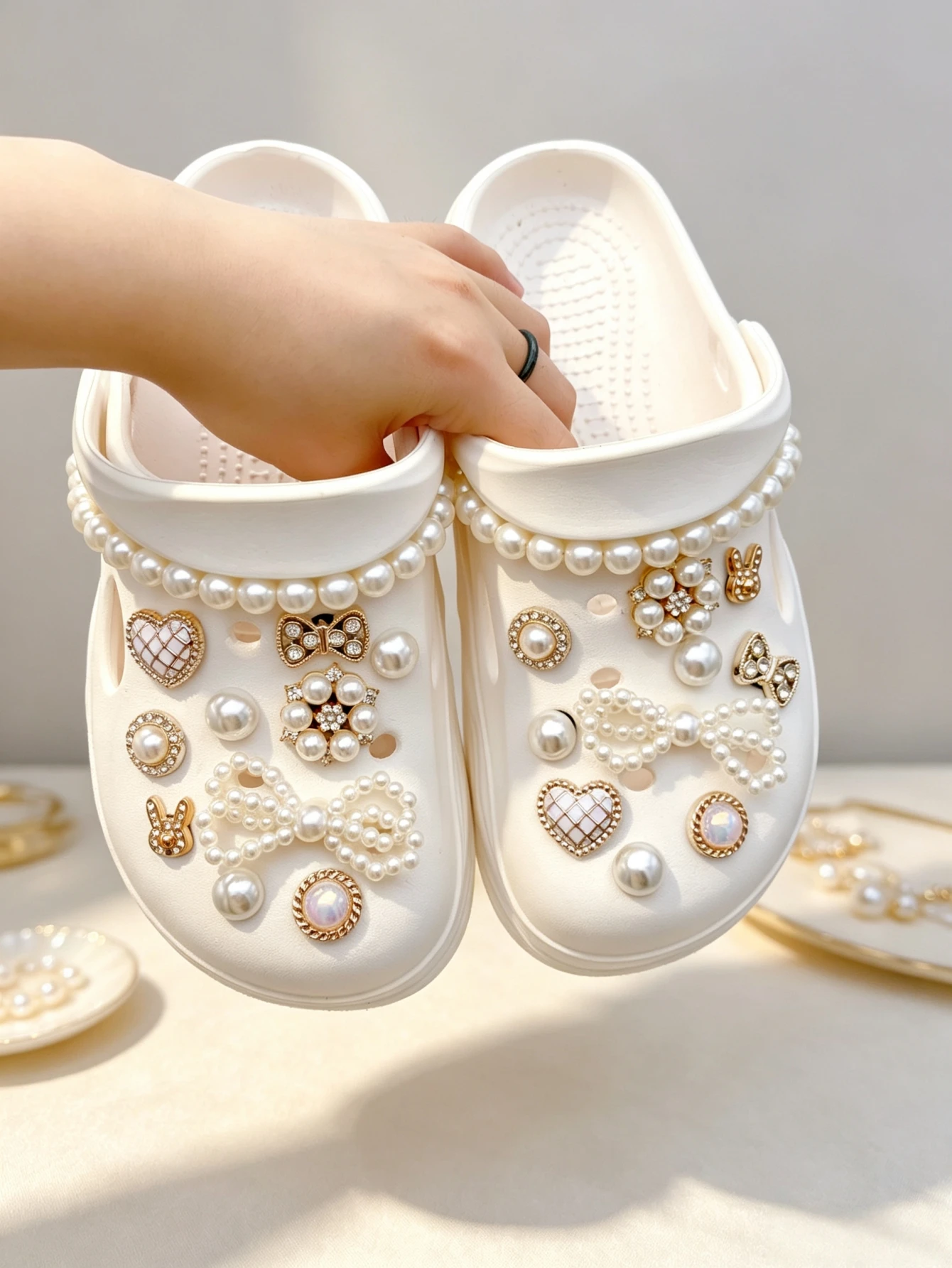 22-piece shoe decoration DIY casual shoe decoration - An interesting and versatile way to personalize your footwear
