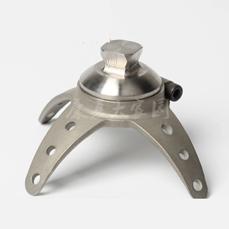 The adjustable and rotatable three-prong connection plate of the prosthetic accessory receiving cavity connection piece