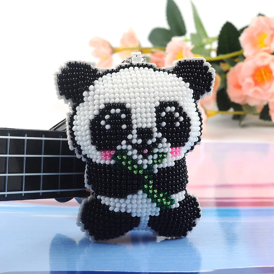 Porte clé perle Hama Découvrez le bijou tendance pour personnaliser vos clés