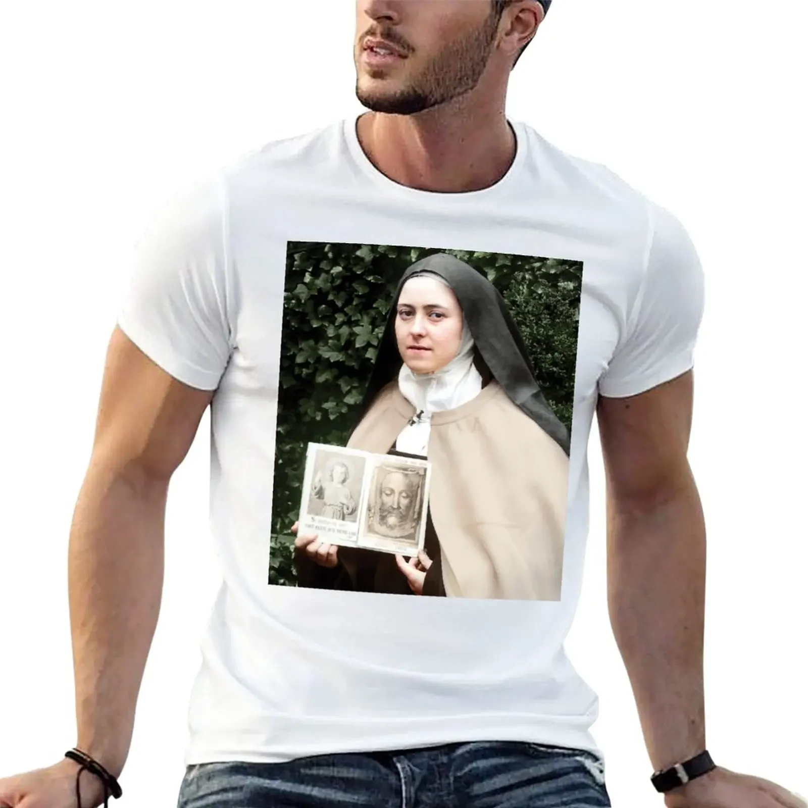 St Therese of the Child Jesus and the Holy Face the little flower photo in colour, catholic and Christian gifts, little  T-Shirt