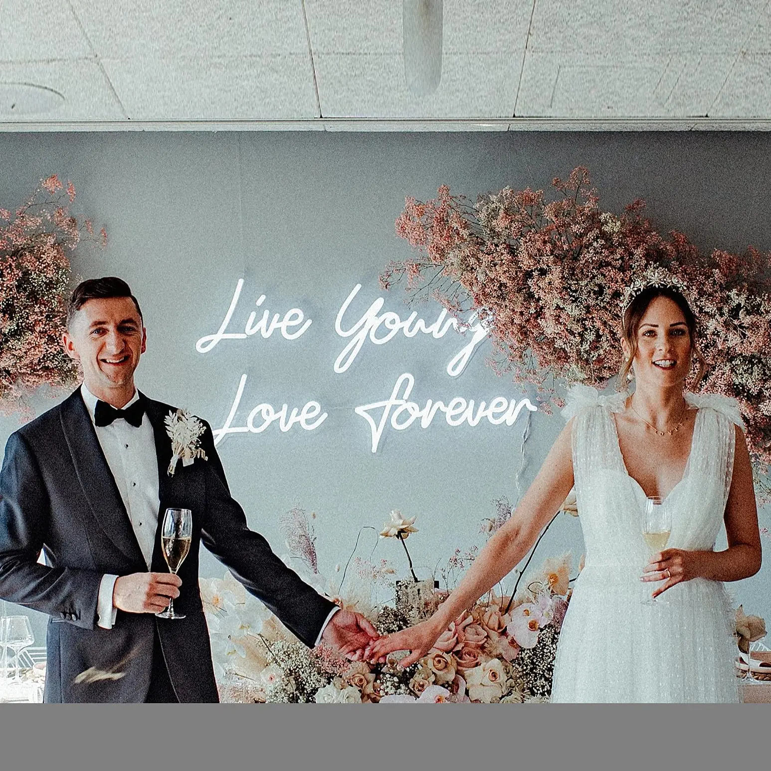 Custom LED Neon Light Sign Wall Decor Personalized Design Neon Art Wall Sign for Party Wedding Decor Business Slogan Neon Signs