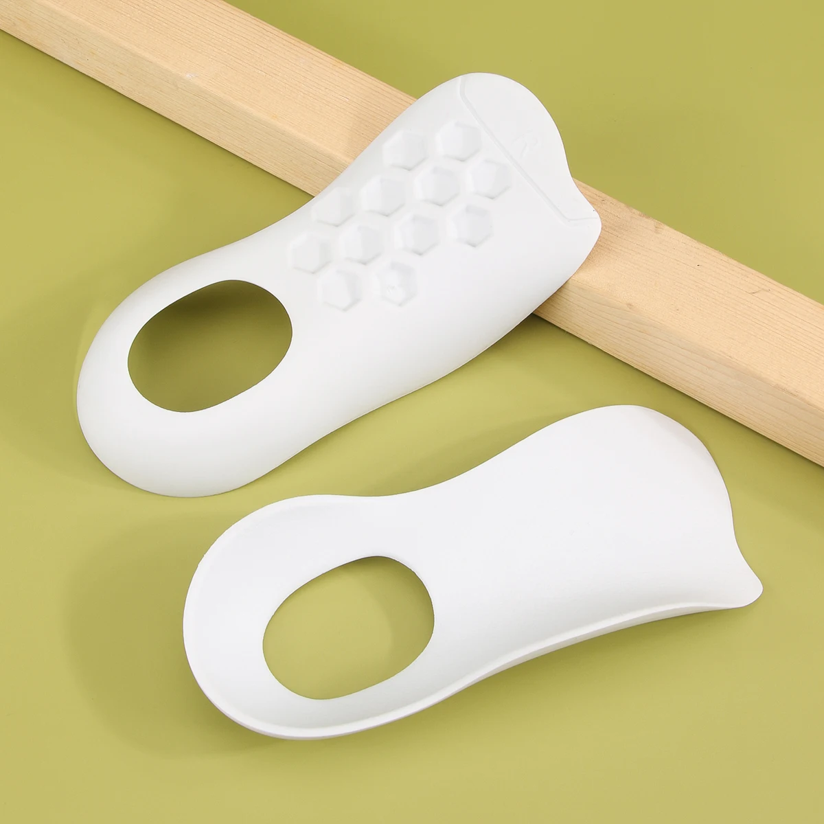 إدراجات دعم قوس تقويم العظام لتخفيف التهاب اللفافة الأخمصية وأرجل X/O الصحيحة - لتخفيف آلام القدم للجنسين (زوج واحد)