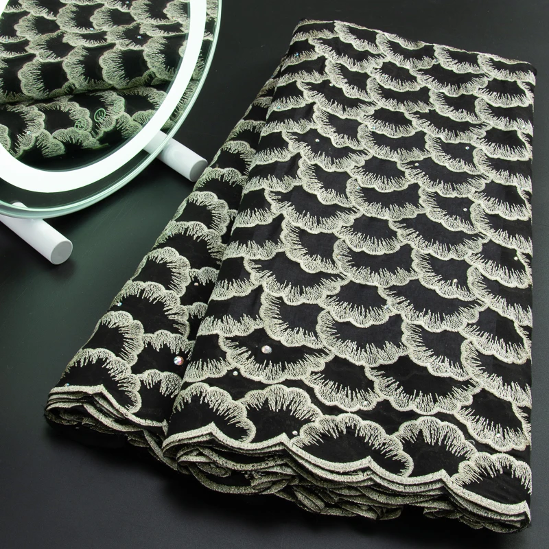

French Nigerian Swiss Voile Lace Fabric 2023 High Quality African Cotton Lace Fabric Handmade For Party Evening Dresses SewA3149