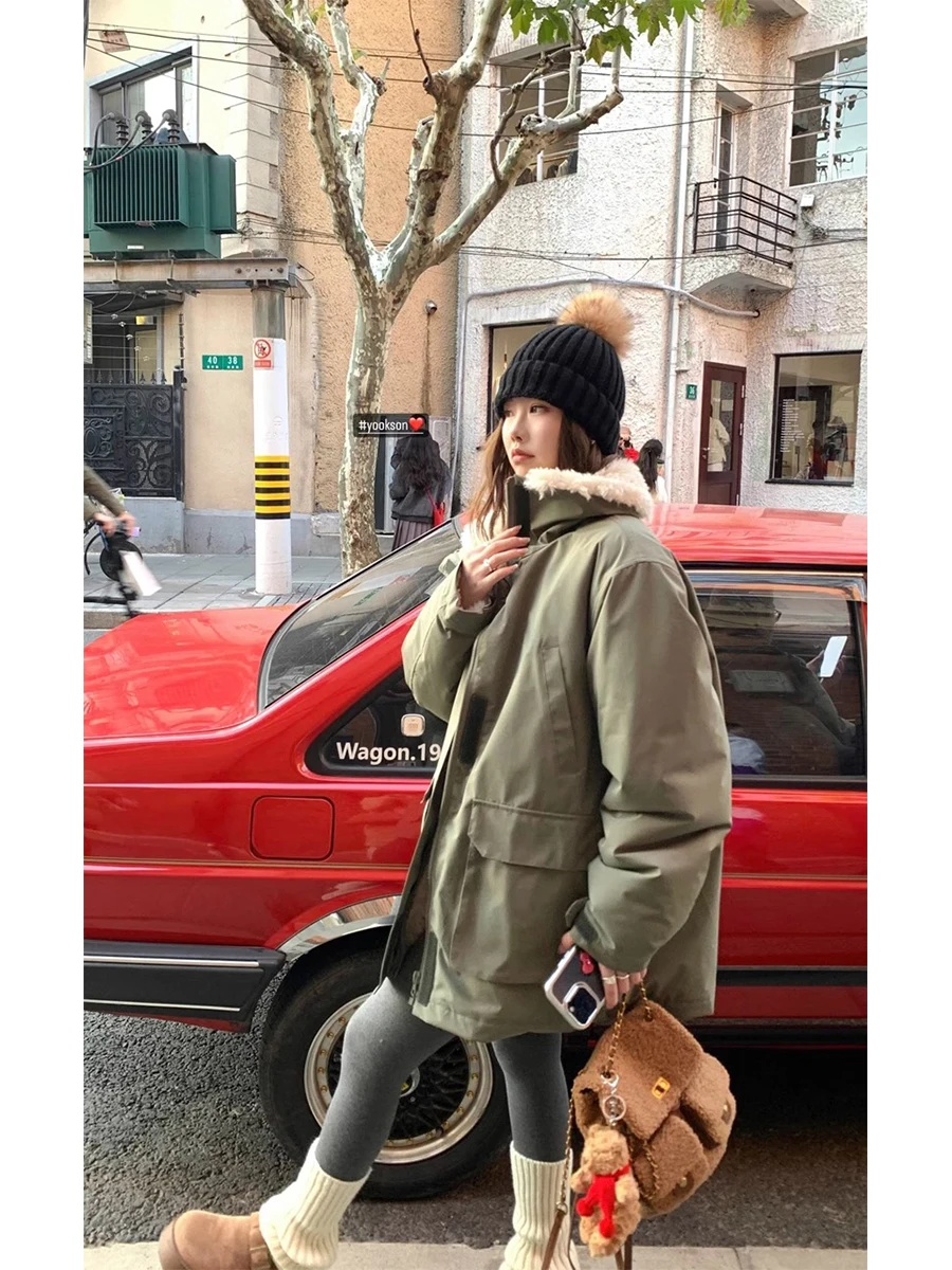 Thickened Lamb Fur Patchwork Parka Coat Women's Winter New Style Military Green Workwear Jacket Short Size EVTEVG Commute