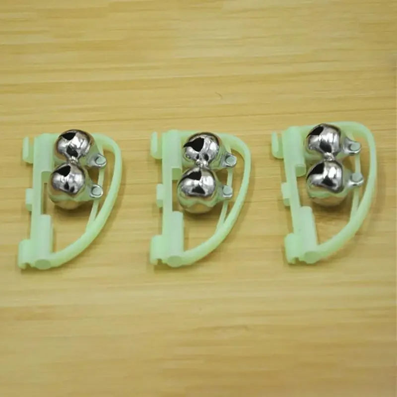 1 ชิ้น/ล็อตสัญญาณเตือนภัยตกปลา Bell Luminous Sea Fishing Feeder ตกปลา Bell TWIN Sea Rod TIP Fish Bell ALARM Fishing Tackle