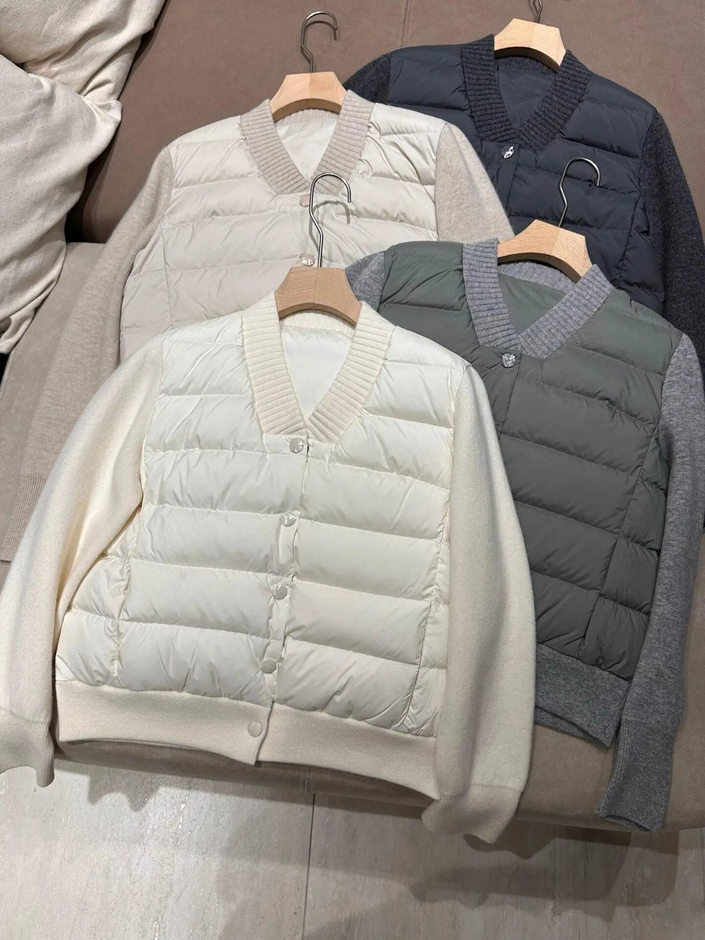 Women Short V-Neck 90% White Goose Down Jacket Wool Cashmere Blend Patchwork Sleeve Lightweight Autumn Winter Outerwear