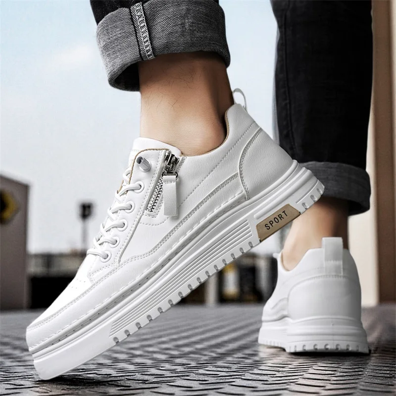 

Men Casual Skate-Style Flat Shoes for Everyday Wear