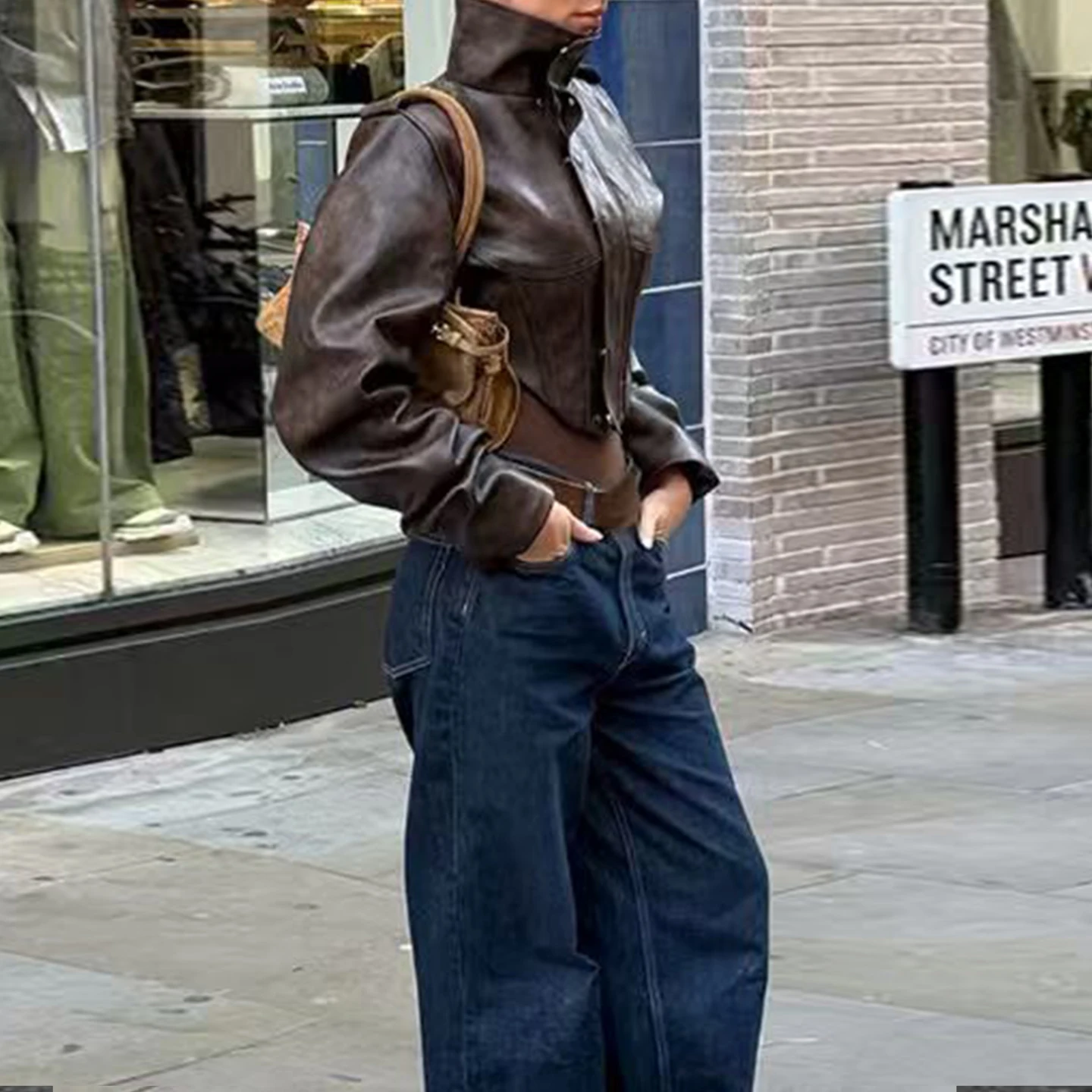 Giacca in Pelle alla Moda con Collo Alto e Maniche Lunghe per Donna, Cappotto con Cerniera Decorata, Design Slim, Nuova Collezione Autunnale Z