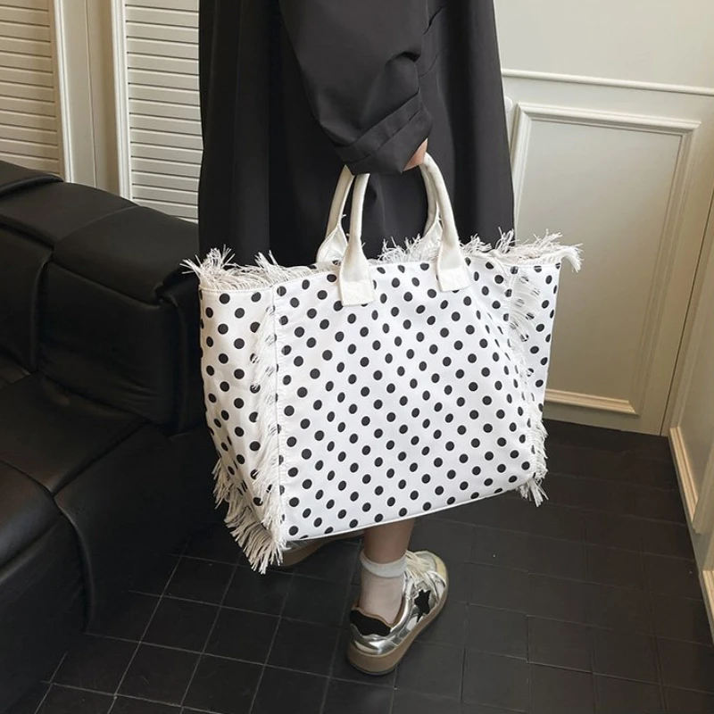 

Fashion Nylon Temperament Large Capacity Shoulder Bags 2026 High Quality Bags for Women Polka Dots Design Handbag