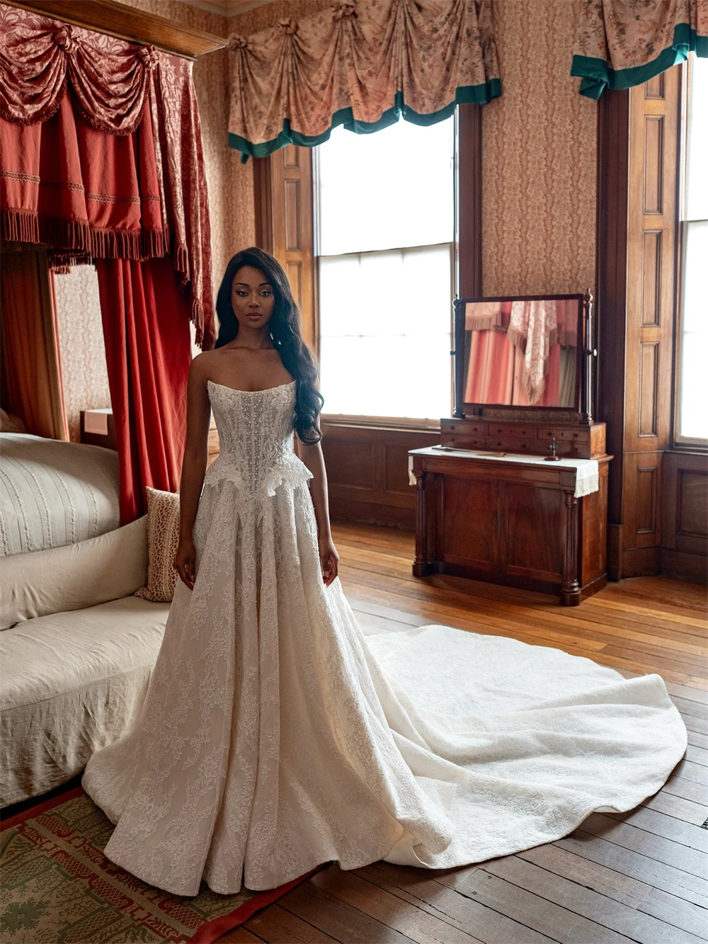 Vestido De Novia De Organza blanco bohemio personalizado, vestidos De Novia formales sin tirantes sin mangas, Vestido De Novia suave De corte en A con tren capilla