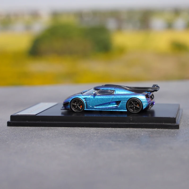 1:64 Original Konisegg Model One: 1 Supercar Alloy Car Model