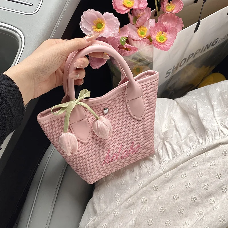 

2025 New Mini Tulip Woven Bagfor Girls Cute Floral Crossbody Purse Mother Daughter Matching Kids Handheld Shoulder Bag Accessory