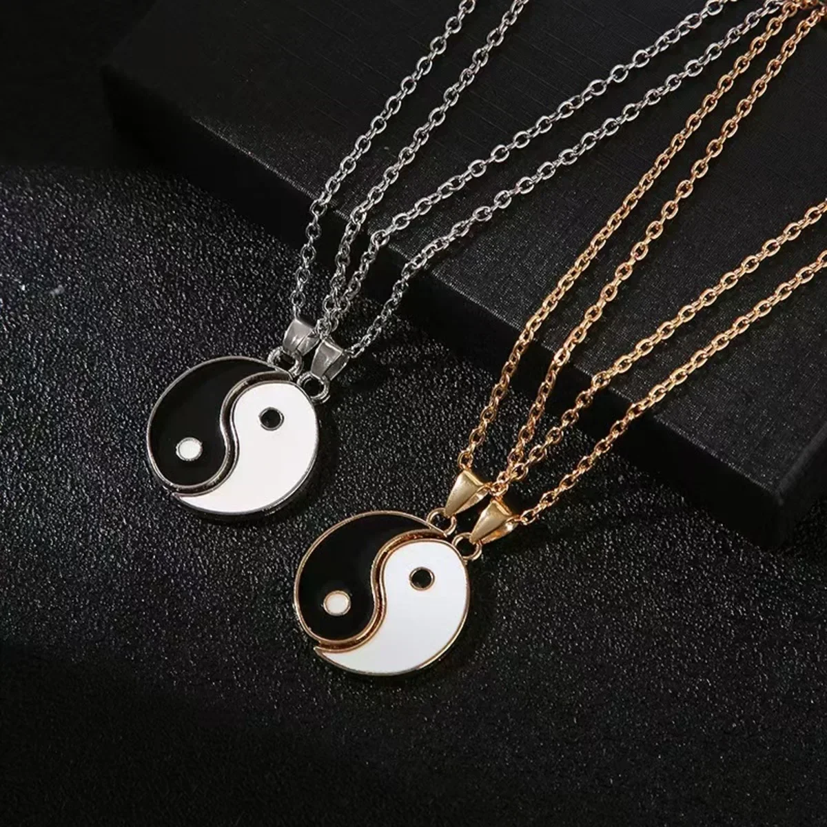 Juego de 2 Collares con Colgante de Tai Chi Yin Yang y los Ocho Trigramas para Parejas, Cadena Plateada, Gargantilla a Juego para Enamorados, Regalo Nuevo