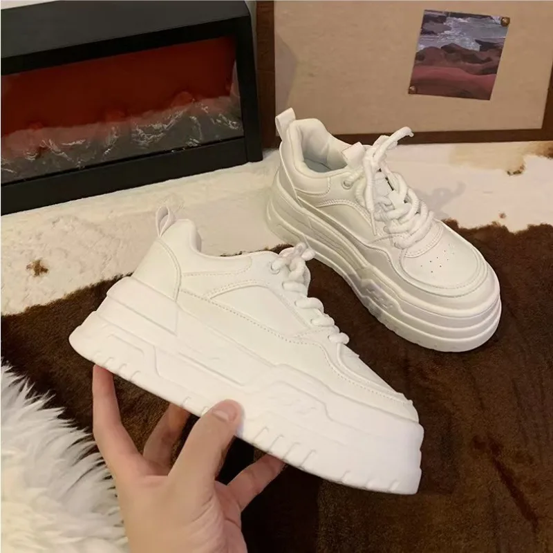 Women's Sneakers Internal Height Increase Lace Up Platform Shoe New Comfortable Durable Walking Shoes Luxury Fashion Women Shoes
