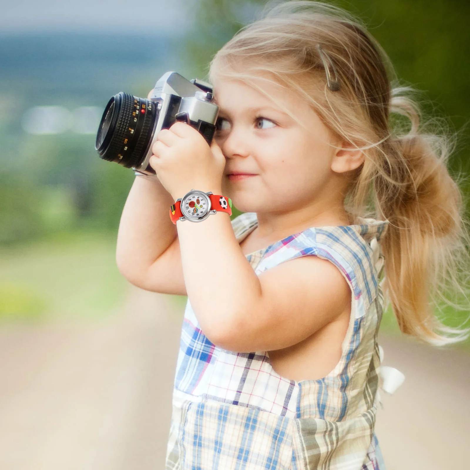 ساعة كرتونية جميلة ثلاثية الأبعاد ناعمة ومتينة وحزام قابل للتعديل ومينا شفافة مناسبة لعيد الميلاد وعطلة عيد الميلاد #1