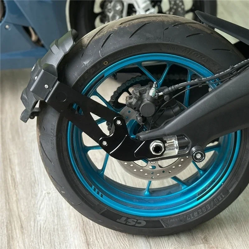 ل 675NK 675SR 675 NK675 SR دراجة نارية الحاجز الخلفي قطعة من نسيج الطين عجلة المعانقة سبلاش غطاء حماية دراجة نارية درابزين #3