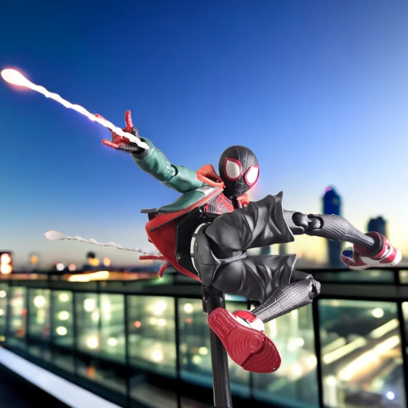 Miles Morales-Kit de modelismo de Spider-Man, periféricos de animé, modelo de figuras de acción manuales, adorno de escritorio, juego de Anime, coleccionar regalos
