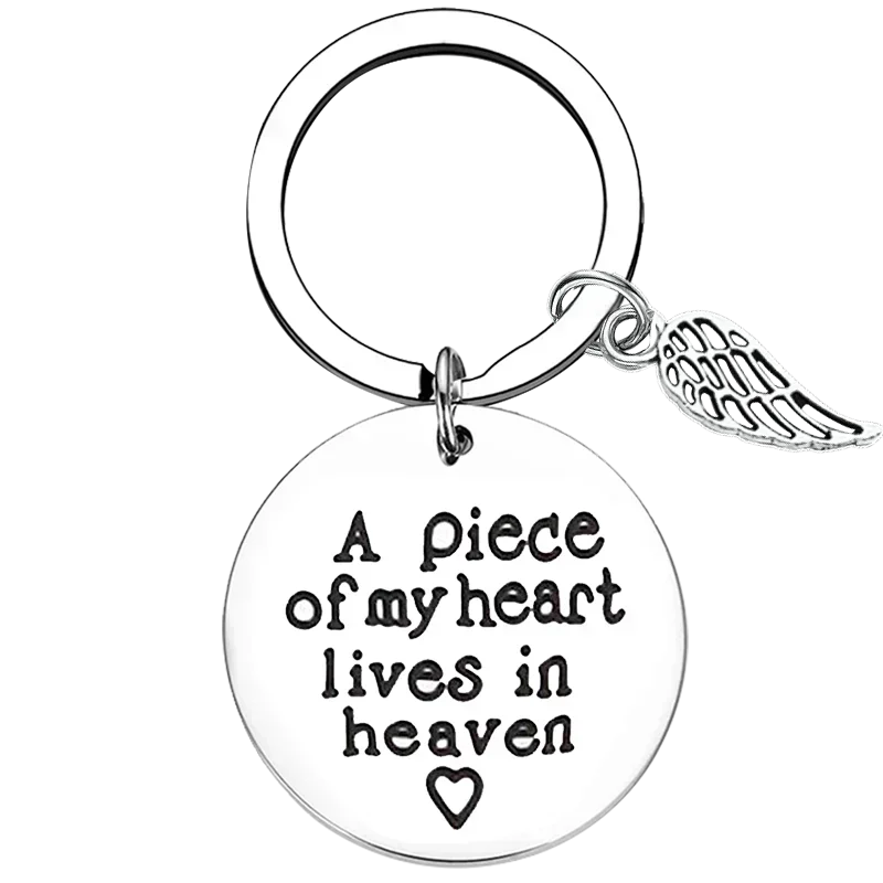 Memorial Gifts Keychain A Piece of My Heart Lives In Heaven Key Chain Pendant Jewelry Sympathy Gifts