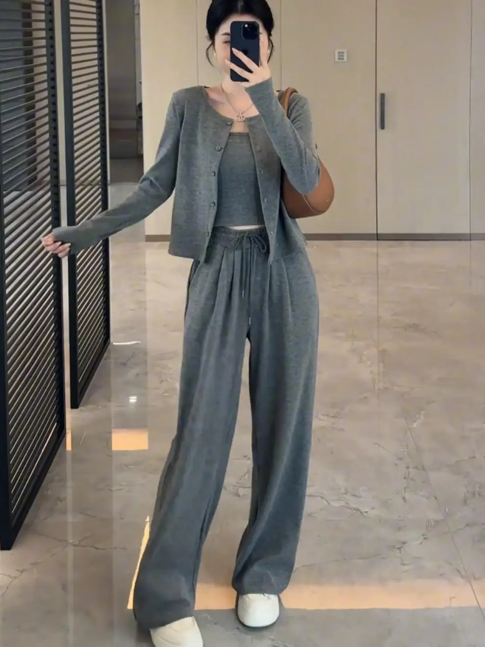 Lazy Relaxing Sports Leisure Set for Women Spring Autumn New Loose Open Top Straightening Strap Wide Leg Pants Three Piece Set