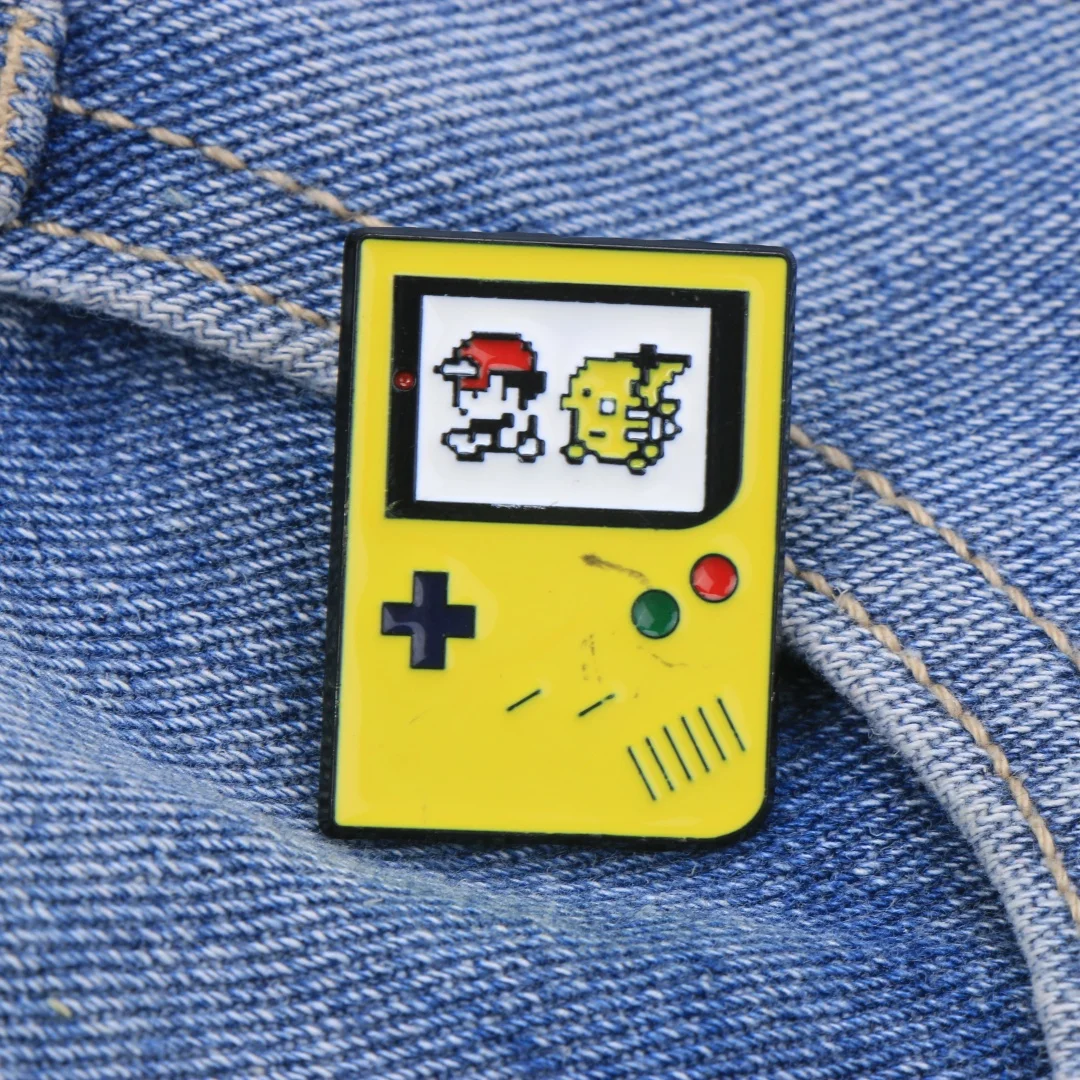 Retro Game Boy Enamel Lapel Pin Pixel Monster Game Console Metal Badge Backpack Clothes Decor Brooch Gamer Fan Gift
