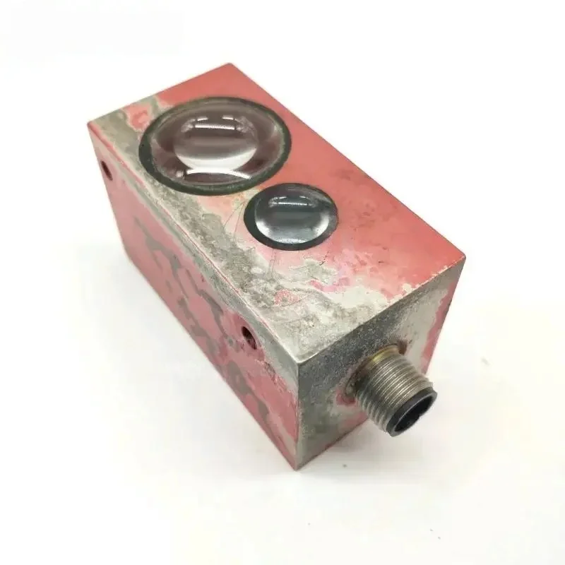 Original 95% New Roland 700 Machine Sensor PHOTO EYE FRK 776/24-100L 81.37U44-3700 137U370044 Roland Machine Parts