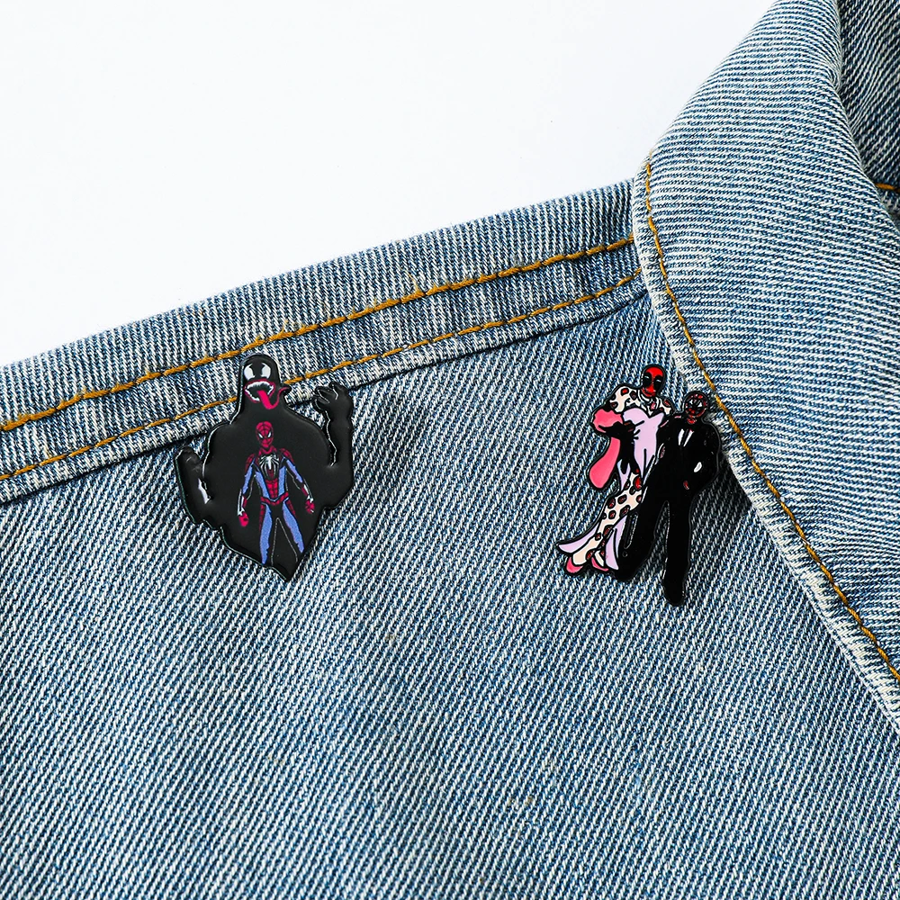 Broche de Anime divertido, Pin esmaltado de Venom a la moda, insignia de Metal, joyería, ropa, mochila, accesorios, regalo para amigos, 2 uds.