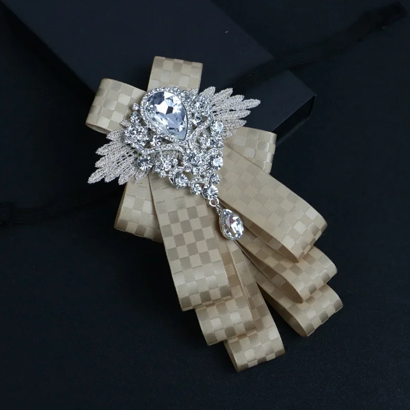 Papillon solido di lusso Papillon casual per uomo Donna Colletto uniforme Farfalla Bowknot Adulto Nero Navy Papillon Cravatte Ragazze Papillon