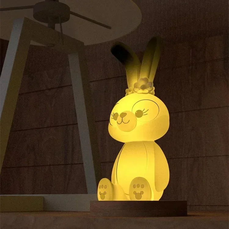 ไฟ LED สัตว์กระต่ายน้อยสามารถแกะสลักโคมไฟตั้งโต๊ะ Action Figure เครื่องประดับตกแต่งบ้านของเล่นการ์ตูนของขวัญ