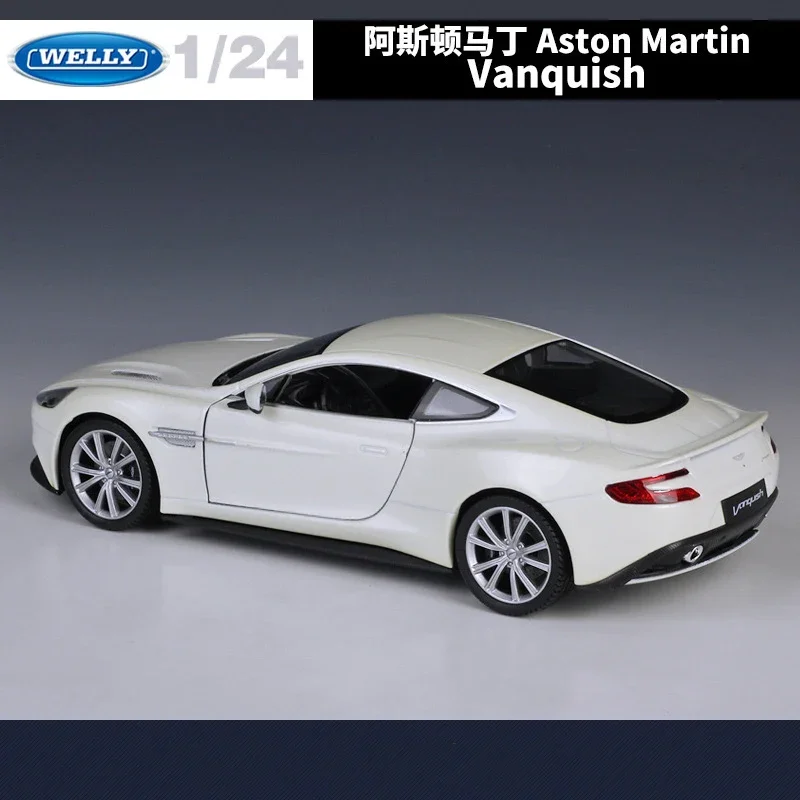 WELLY 1:24 Aston Martin Vanquish Sports Car Simulation Alloy Car Model  - Suitable for Children\'s Toys and Collections