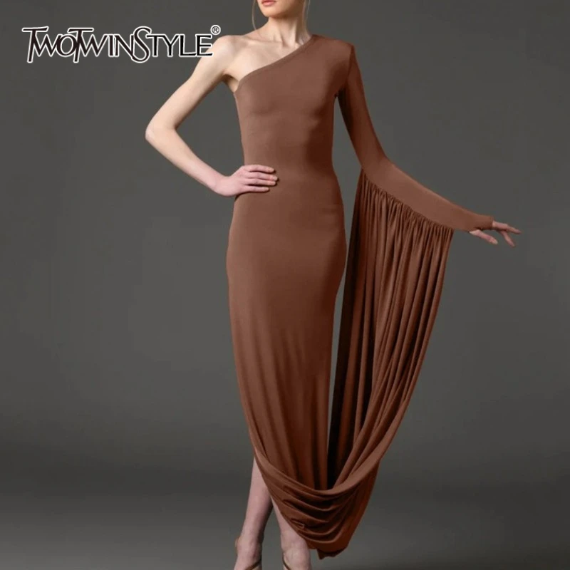 

TWOTWINSTYLE Solid Slimming Spliced Folds Fashion Dresses Fro Women Diagonal Collar Long Sleeves Irregular Dress Female Clothing