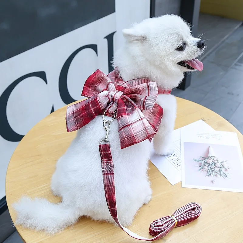 

Beautiful Adjustable Dog Cat Vest Harness Leash Set Neck Ring Pet Colllar Print Pet Clothes Walking Puppy Teddy Soft Chest Strap