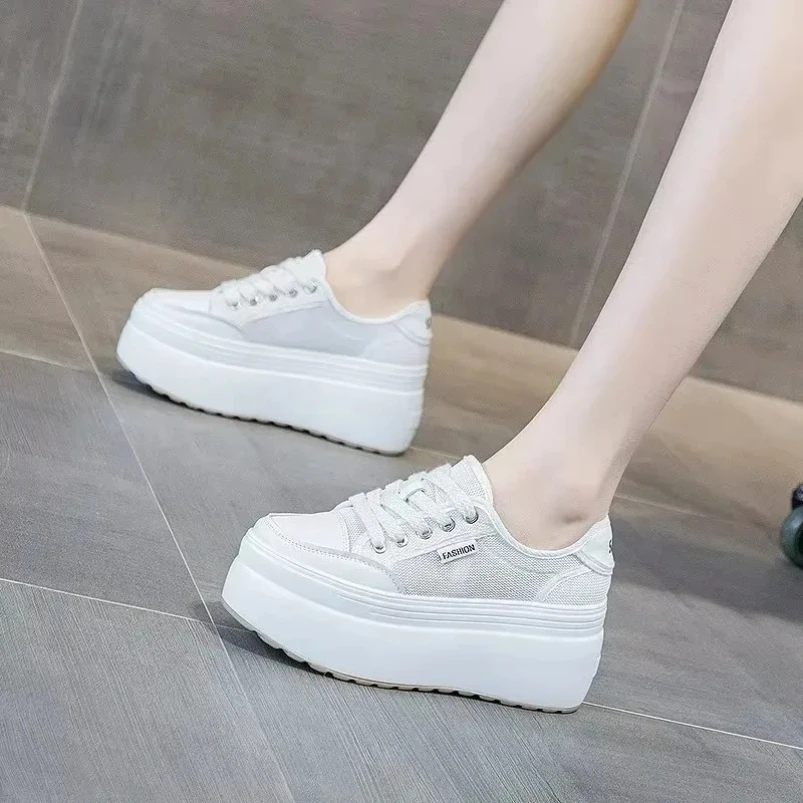 

2025 г. женская обувь на платформе, летняя женская обувь с дышащей сеткой, модная женская летняя обувь на толстой подошве из натуральной кожи на платформе