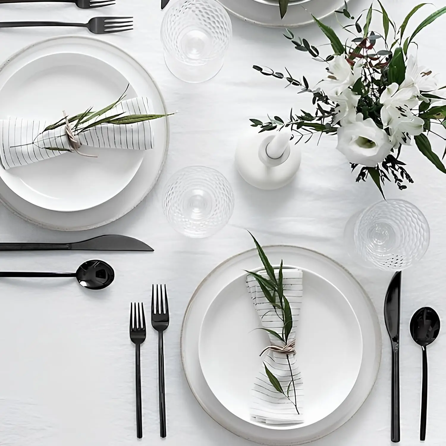 16 Piece Ceramic Appetizer Plates, 5.6 Inch Small Dessert Plates Set, White Round Plates for Bread, Butter, Snack, Lightweight D