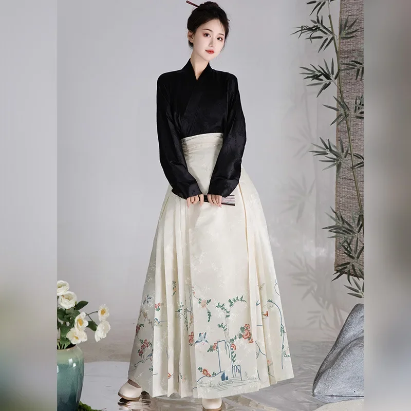 Hanfu Women's Ming Dynasty New Chinese Horse Face Skirt Set, Daily Commuting Improvement, Dark Pattern Jacquard Aircraft Sleeves