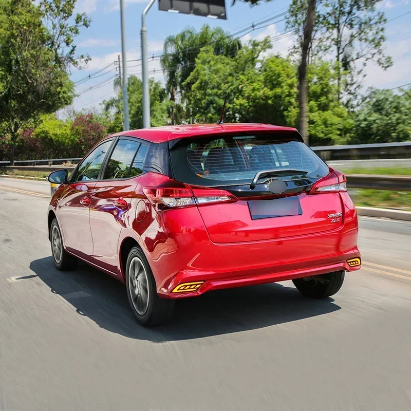 

Автомобильные светодиодные лампы заднего бампера для Toyota Yaris 2017-2022 2023, стоп-сигнал, указатель поворота, резервный отражатель, задние фонари, противотуманные фары