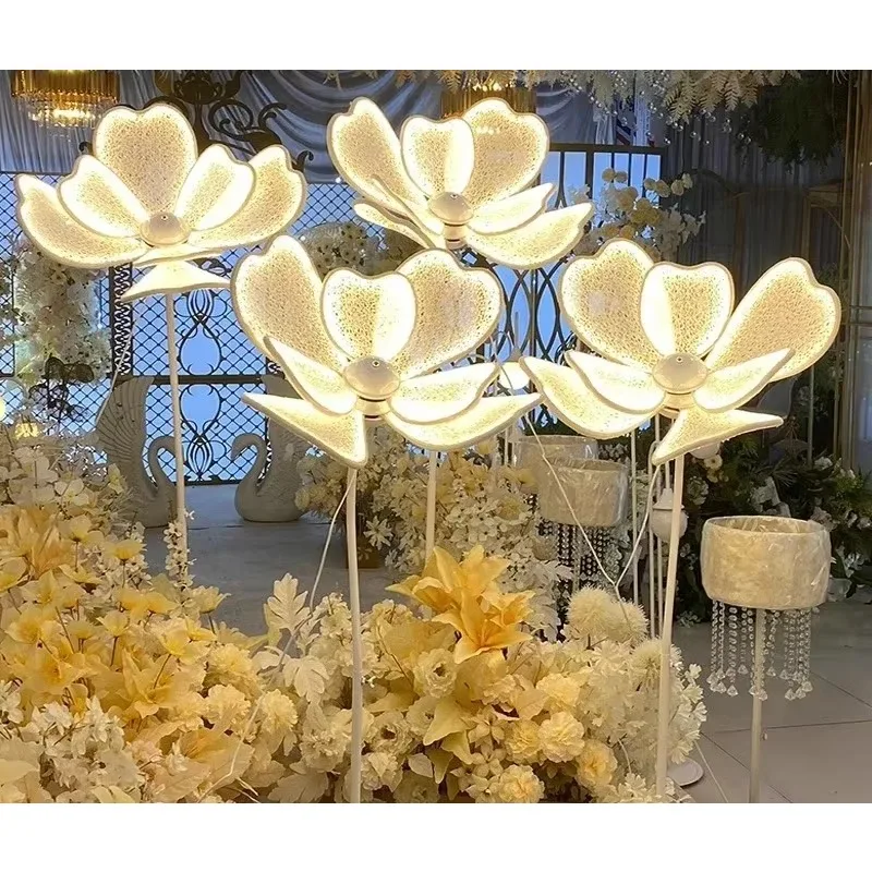 

Wedding props wrought iron petal lotus lamp