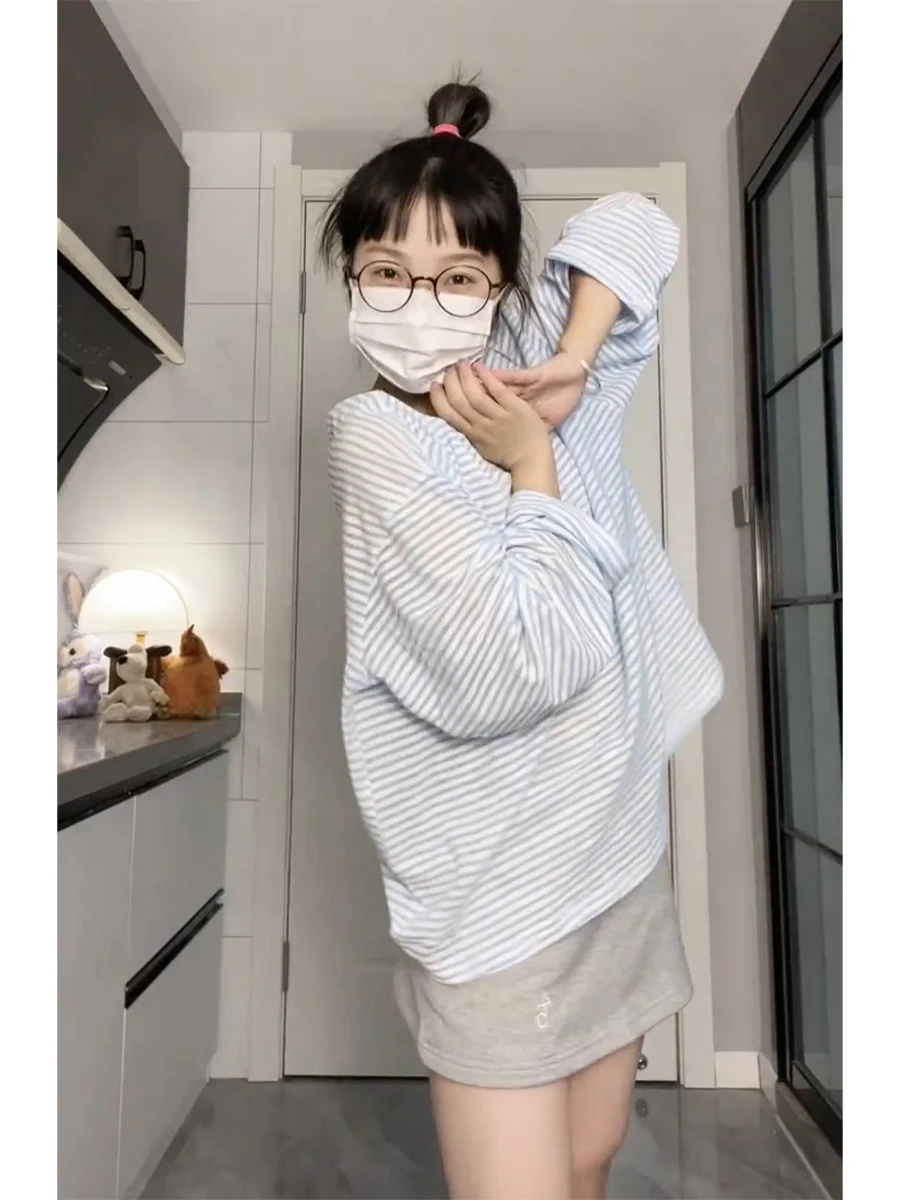 

Slim Fit Long Sleeve round Neck Striped T-Shirt Women's Summer Thin Air Conditioner Outerwear Sun Protection Top Student INS