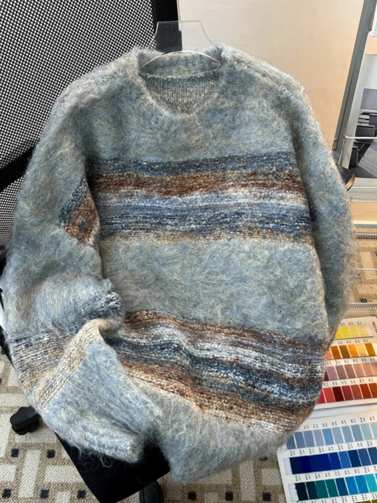 

Мужской свитер свободного кроя с круглым вырезом, мягкий, уютный, в полоску, повседневная зимняя верхняя одежда, комфортный, в американском стиле, модный