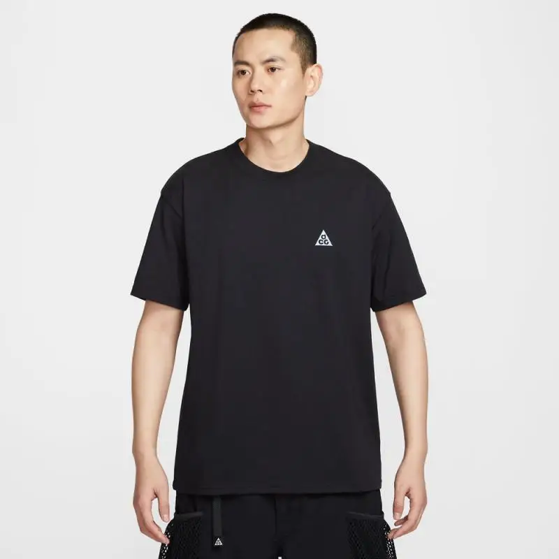 

NIKE Men's Sports and Leisure Short sleeved T-shirt IF0371-010